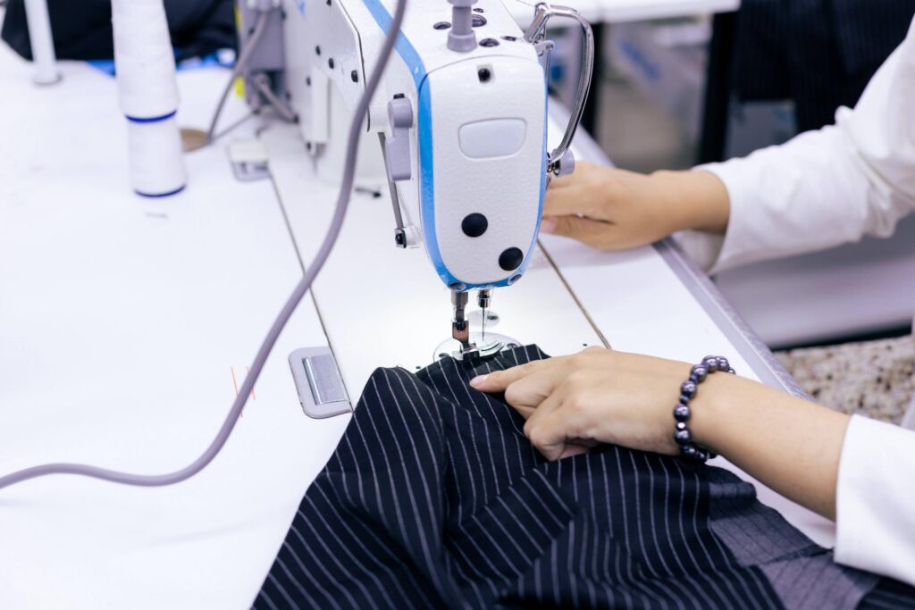 clothing manufacturers for startups: Private labelling
